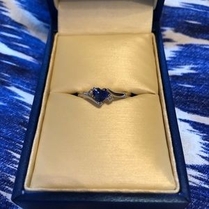Sapphire ring